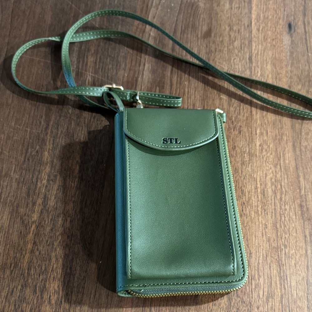 Green Leather Crossbody Phone Bag